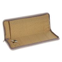 Hook and Needle Organiser: Appliqué: Linen Bee