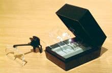 Lightweight Clip-On Spectacle Magnifier with 4 lenses (x1.7, x2.0, x2.5, x3.0)