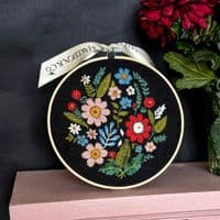 Makebox Wildflower Black embroidery kit