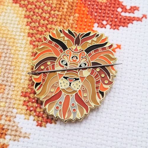 Mandala Lion Needle Minder from Meloca Designs