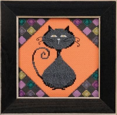 Mill Hill Coal - Alley Cats Debbie Mumm beaded cross stitch kit