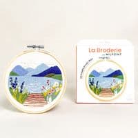 Milpoint Blooming Blue Lake Freestyle embroidery kit