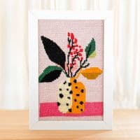 Milpoint Red Bloom Vase Tapestry kit