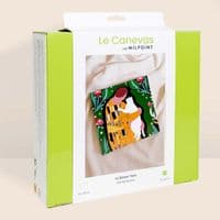 Milpoint The Feline Kiss Tapestry kit