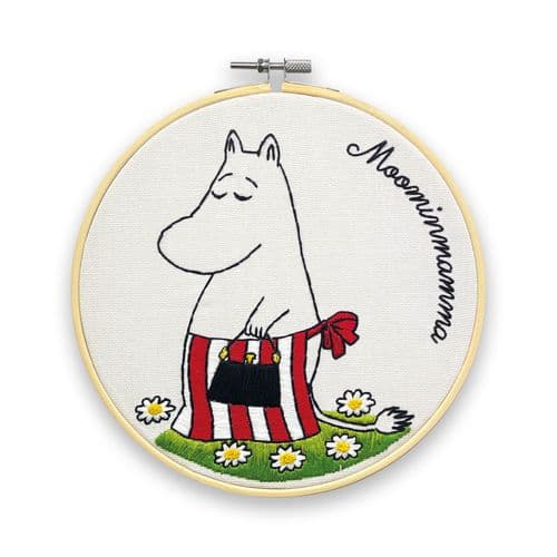Moomin Moominmamma Shopping Embroidery Kit