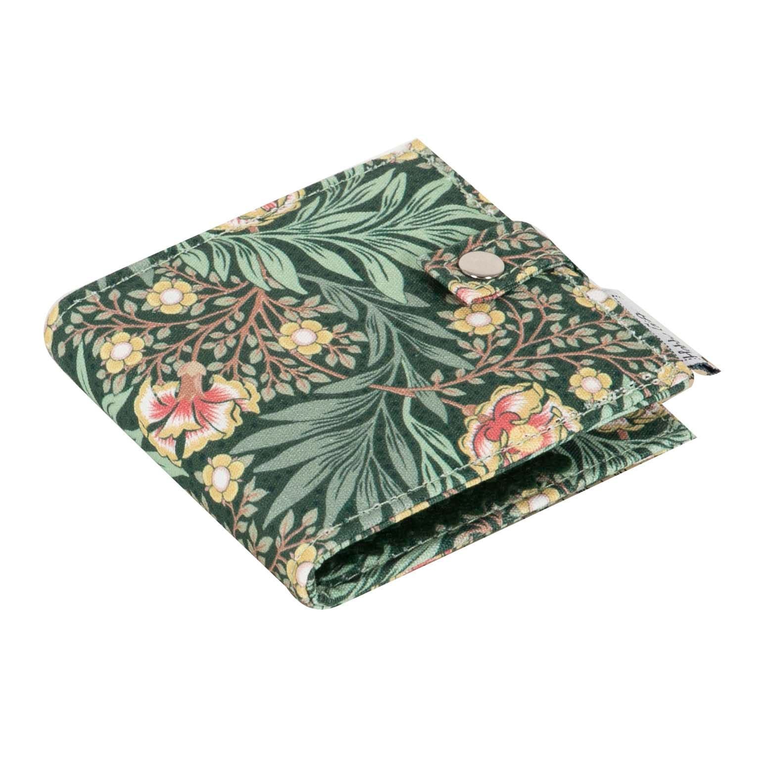 Needle Case & Scissors Morris Green