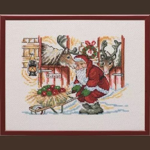 Permin Feeding Time Christmas Cross Stitch Kit