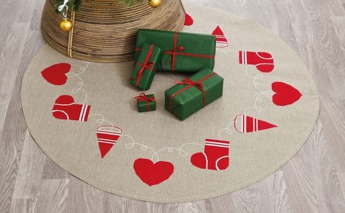 Permin Heart and Stocking Mat Christmas Tree Skirt Kit
