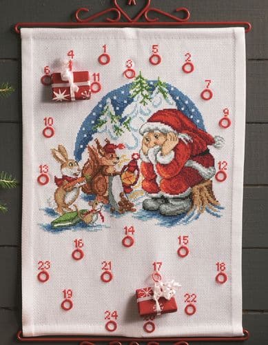 Permin Santa Receives Gifts Advent Christmas Kit