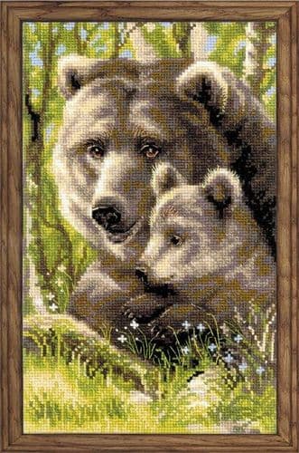 RIOLIS Bear with Cub Counted Cross Stitch Kit
