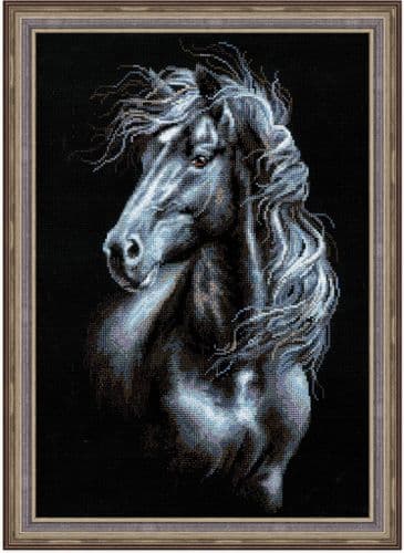 RIOLIS Breeze Through Mane Counted Cross Stitch Kit