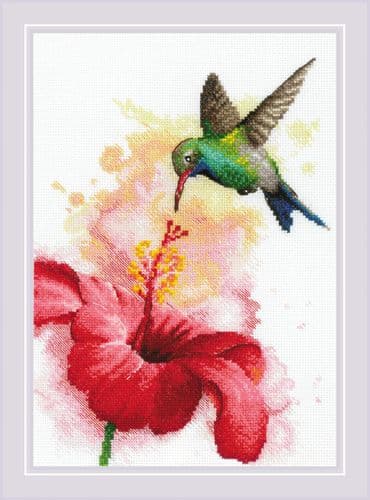 RIOLIS Hummingbird Counted Cross Stitch Kit
