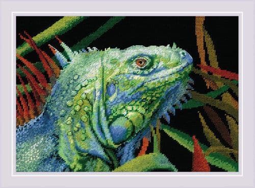 RIOLIS Iguana Counted Cross Stitch Kit