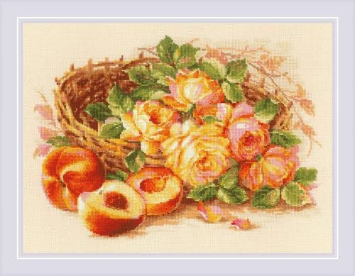 RIOLIS Juicy Peach Counted Cross Stitch Kit