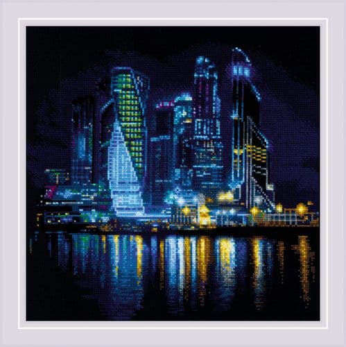 RIOLIS Night City Counted Cross Stitch Kit