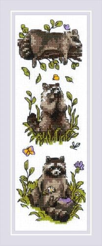 RIOLIS Three Raccoons Counted Cross Stitch Kit