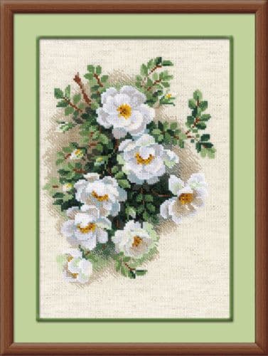 RIOLIS White Briar Counted Cross Stitch Kit