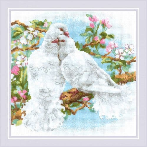 RIOLIS White Doves Counted Cross Stitch Kit