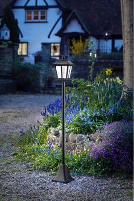 1.3m Metro Solar Lamp Post Victorian Garden 20 Lumen