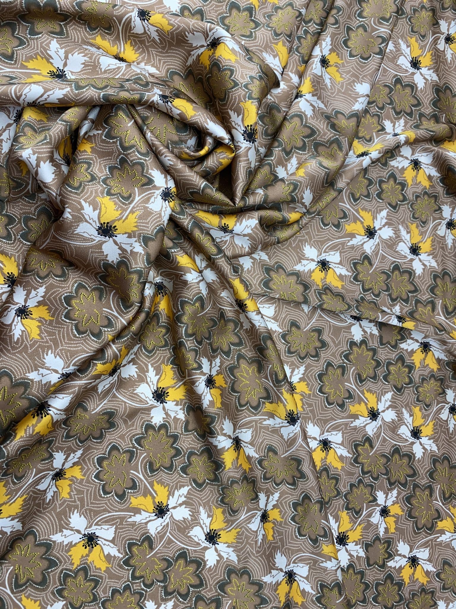 MARIGOLD IVORY WOVEN TOP AND PANT SET main image 0