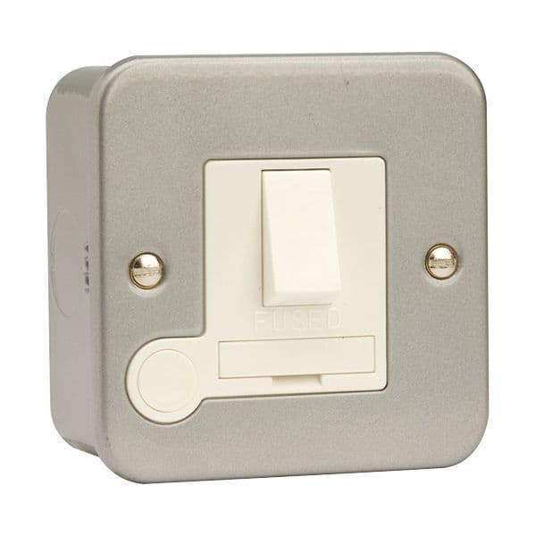 Click Essentials Metal Clad 13A 2 Pole Flex Outlet Switched Fused Connection Unit