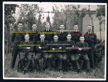- 1945 *STAR ITEM* RAF All-Stars Billy Liddell WOL Williams BORO Hardwick STOKE Franklin BRUM 2 etc