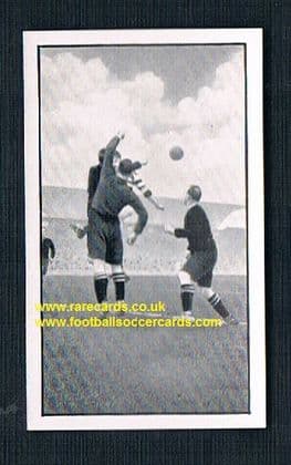 1928 -30 Teasdale sweet cigarettes Celtic Cowdenbeath trade card