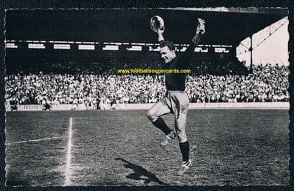 1947 -48 Julien Da Rui, voted greatest goalkeeper of the age, postcard #306 Raoul Diagne collections