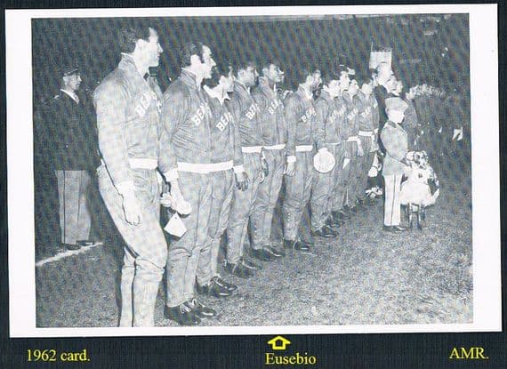 1962 Eusebio rookie & Benfica Troukens card AMR - but similar AMR card sold on EB in 2021 for $202