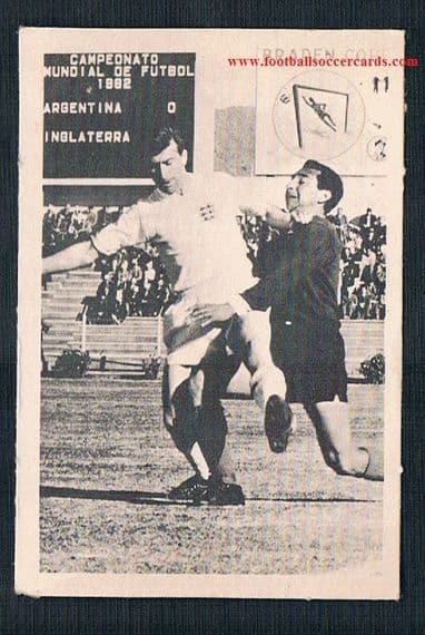 1962 Jimmy Armfield England v Argentina scene WC62 in Chile WS Verlag German gum card