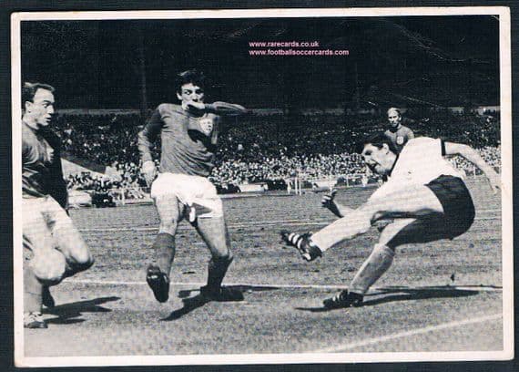 1966 Bergmann Martin Peters Nobby Stiles Bobby Charlton WC66 final postcard