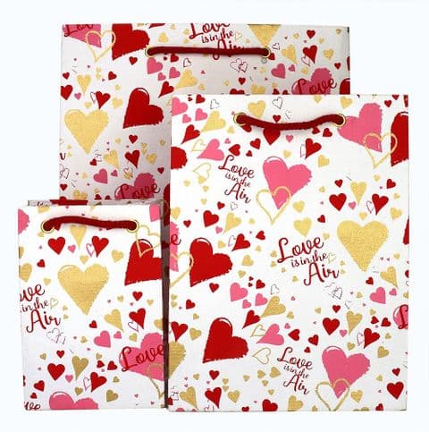 V41799; V41775; V41751 - Love is in the Air Red Bag - GBG307.00/20 10/PK