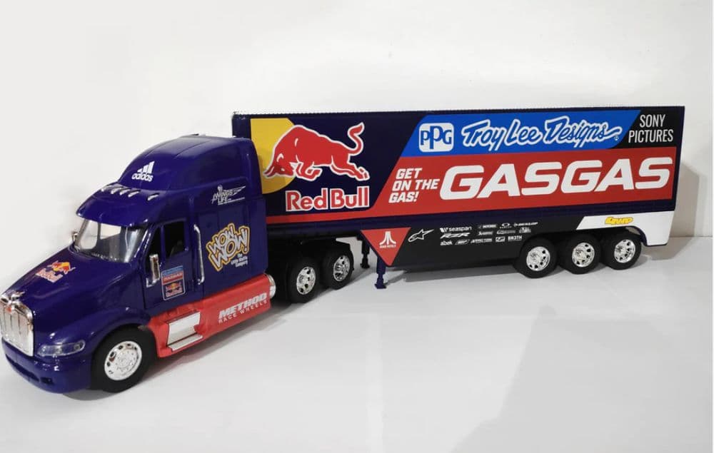 Gas racing top car toys