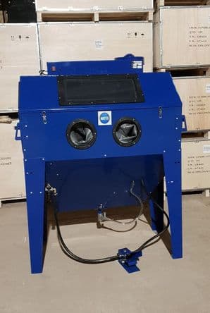 Large Foot Operated Sand Blast Cabinet with Built in Dust Extractor. SBC420 in Blue