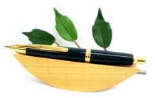 Pilot Capless Vanishing Point Retractable Fountain Pen Black/Gold Trims