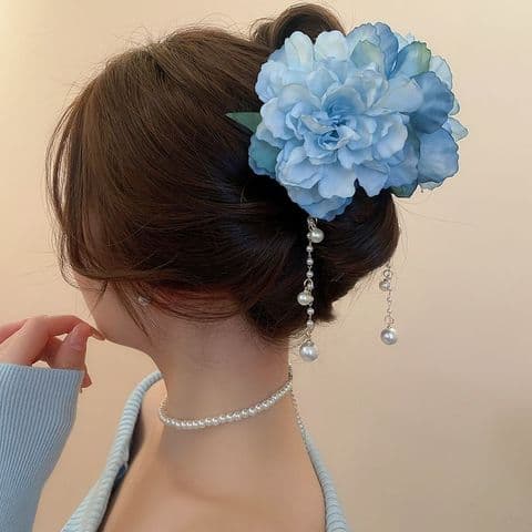 BandS - Blue Flower Claw Clip