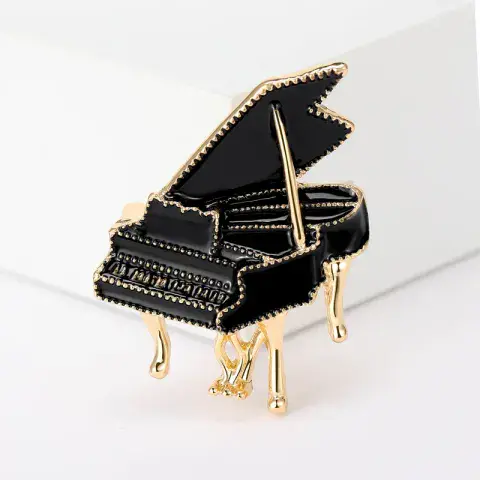 BandS - Classical Pin Piano Alloy Broach​ Black £14.99