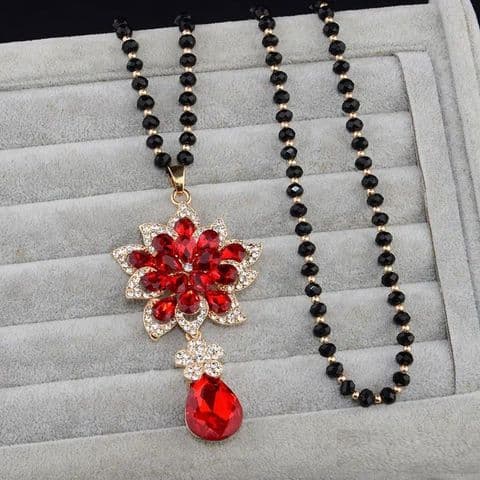 BandS - Elegant Long Sweater Chain Necklace Red £29.95