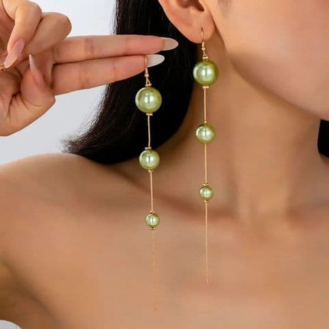 BandS -  Fashion Green Pearl Tassel Earrings £14.99