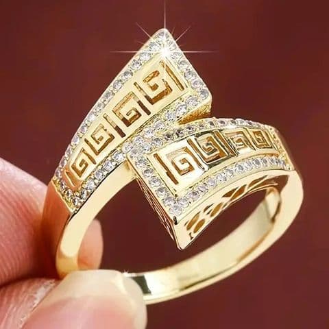 BandS - Geometric Copper Ring With Claw Setting £14.99