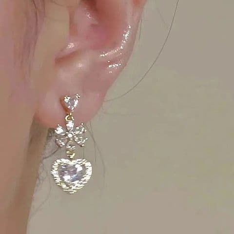 BandS - Love Flower Heart Diamond Earrings £14.99