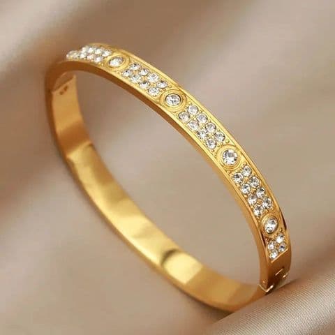 BandS - Nordic Gold 18k Gold Plated Bangle £14.99