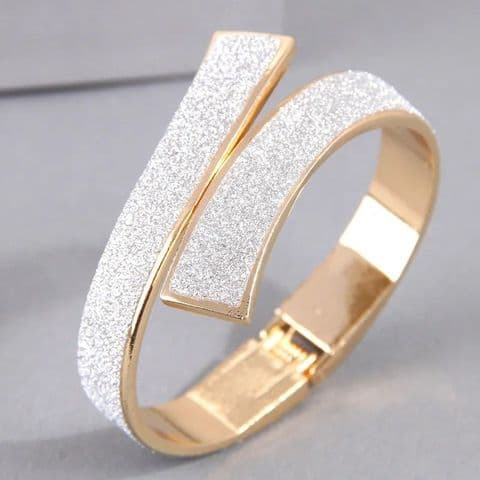 BandS - Simple Style Irregular Alloy Glitter Bangle £14.99