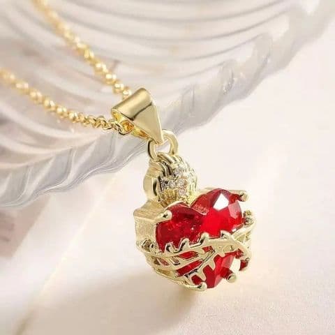 BandS - Simple Style Red Heart Rose  Zircon Necklace £14.99