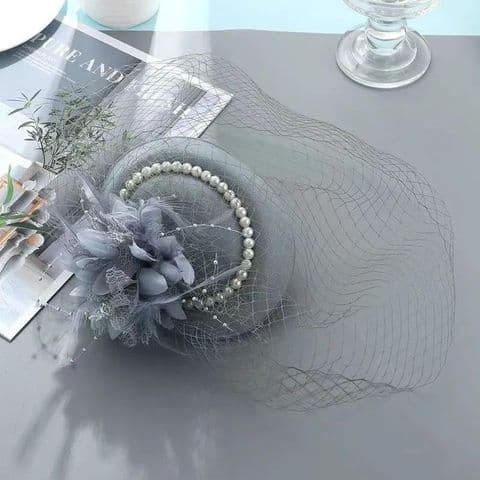 BandS - Small hat with Pearls & a Net Cover Grey