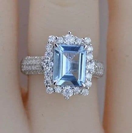 BandS - Square Diamond Ice Flower Ring. £14.99