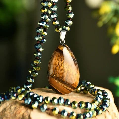 BandS - Tigers Eye Natural Stone Pendant £29.95