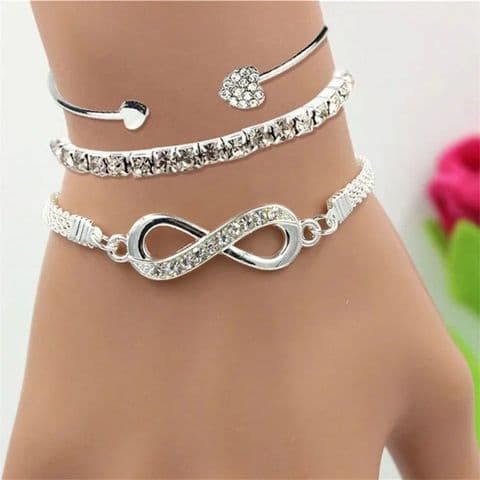BandS - Vintage Silver Diamond Embedded 3 piece set £14.99