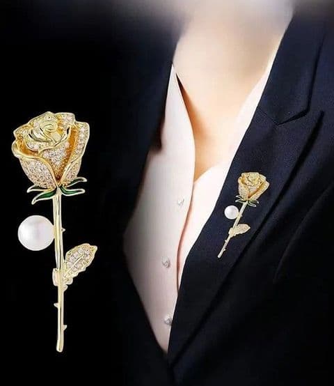 Gold Diamonte Rose Broach   £14.99