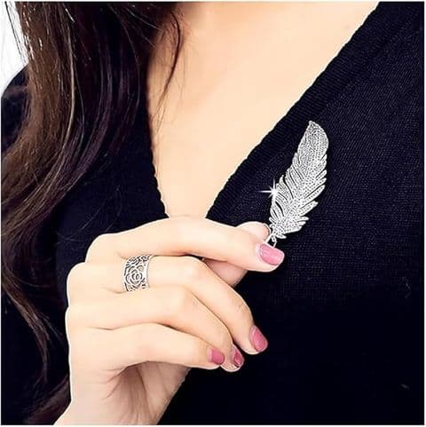 Large Diamonte Feather Broach £29.95